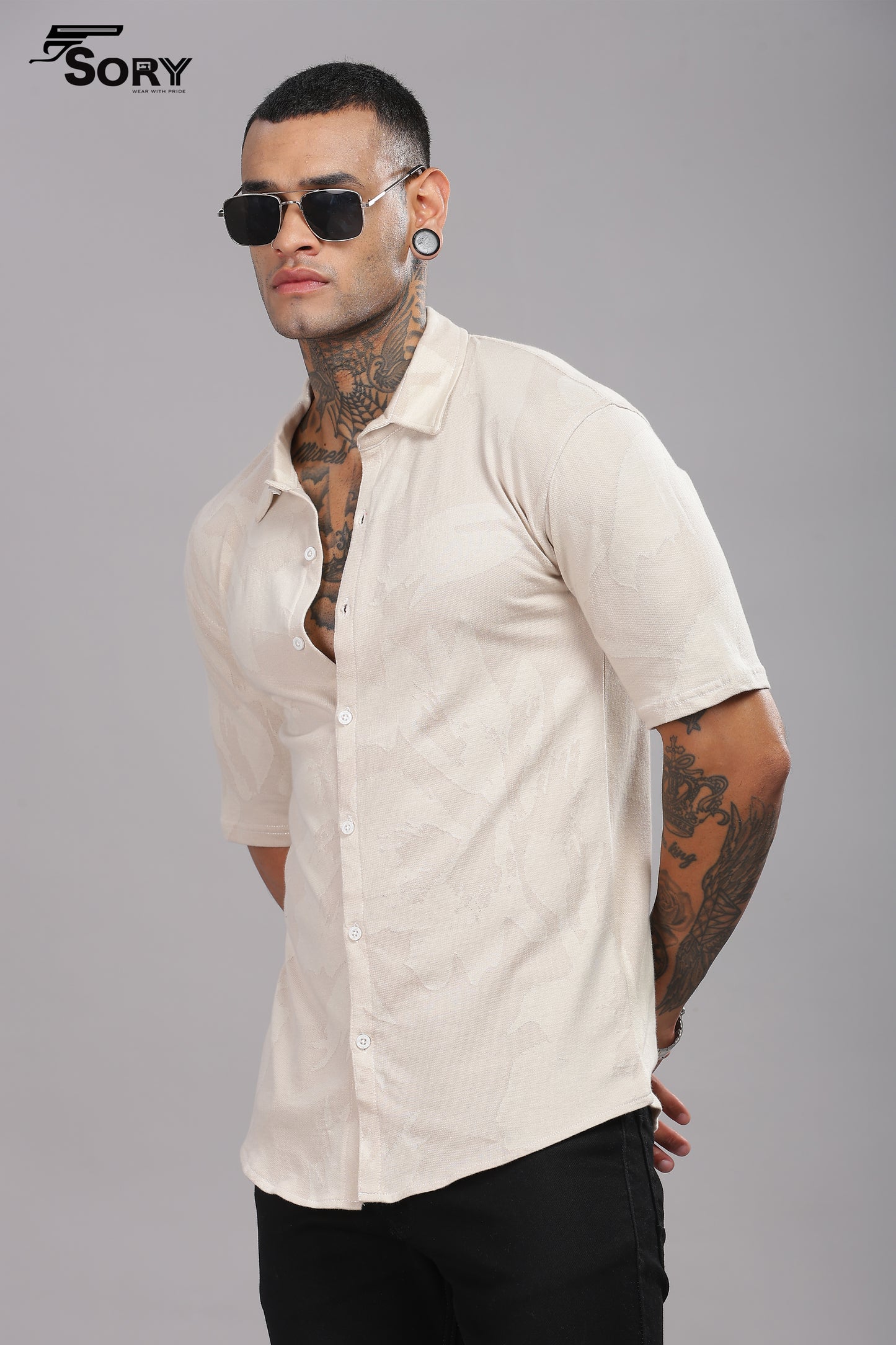 Burn out print cream body cooling shirt