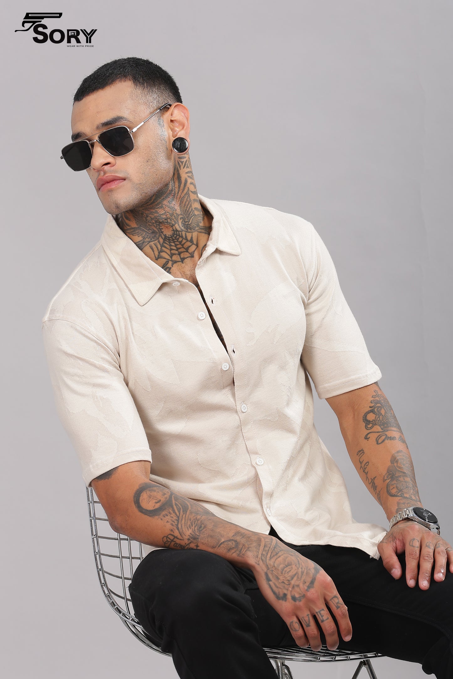 Burn out print cream body cooling shirt