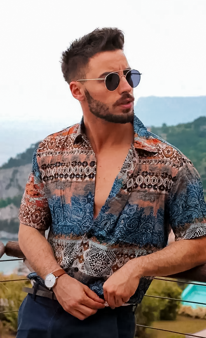 HALF SHIRT