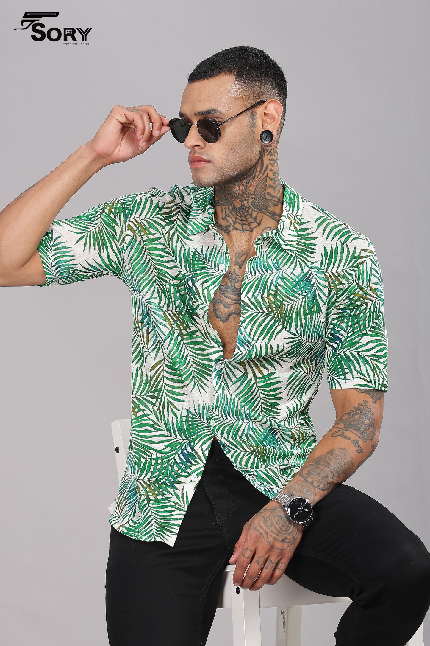 leaf print body cooling shirt