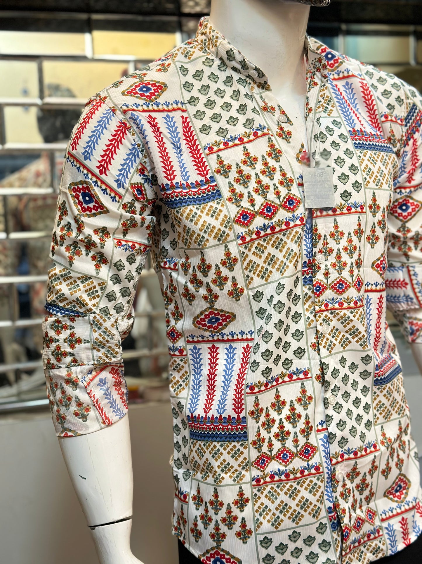 WHITE FULL BLUE SHIRT WITH CHINES COLLAR SLIM FIT