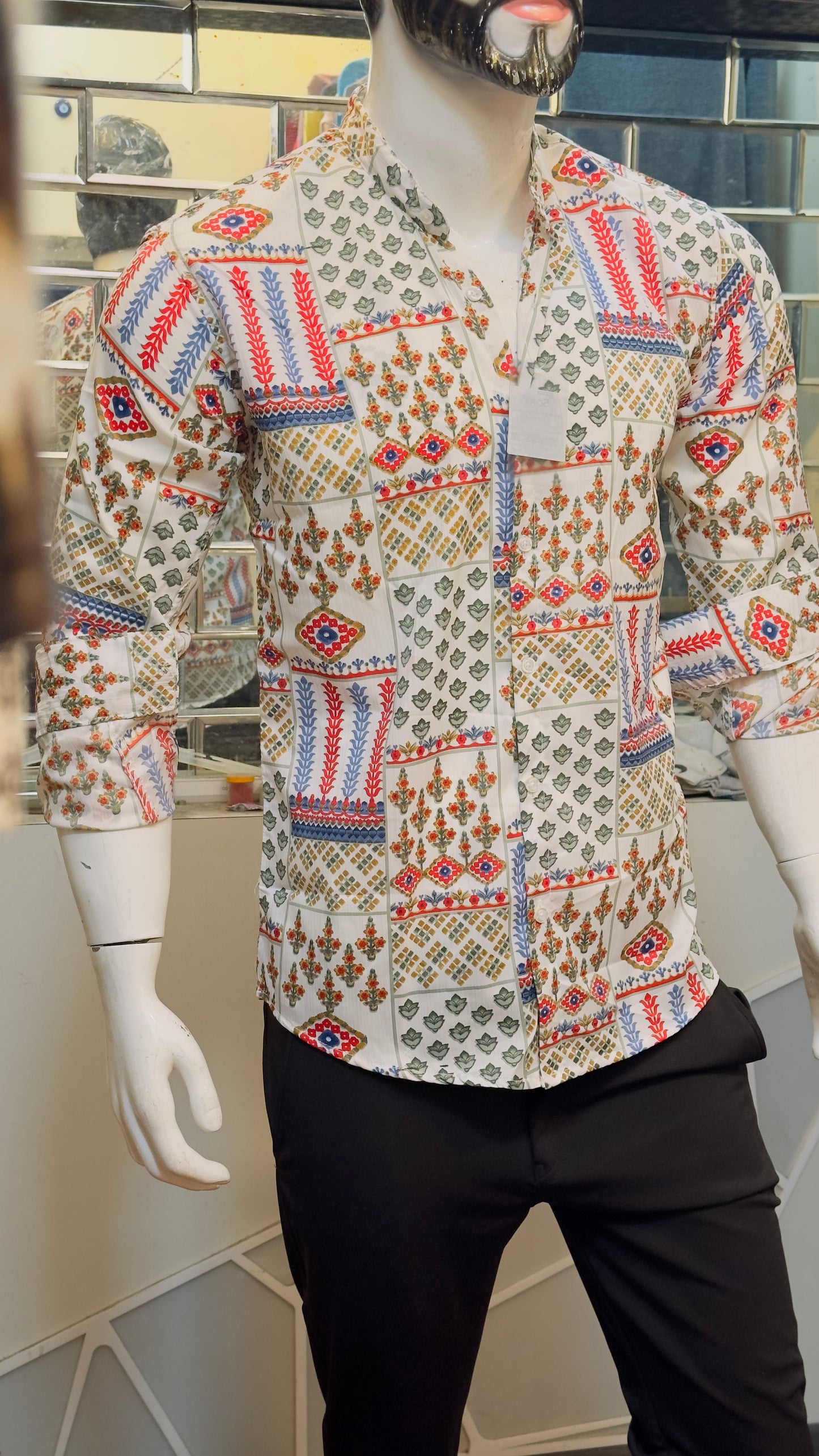 WHITE FULL BLUE SHIRT WITH CHINES COLLAR SLIM FIT